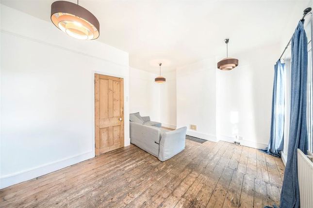 94, Bramshot Avenue, London photo 3