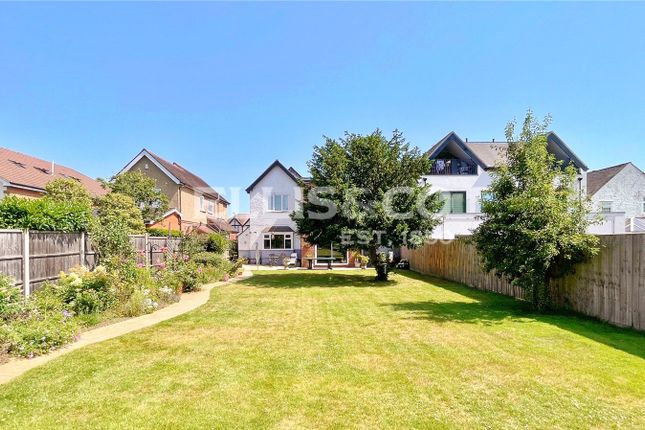 195, Oldfield Lane North, Greenford photo 4