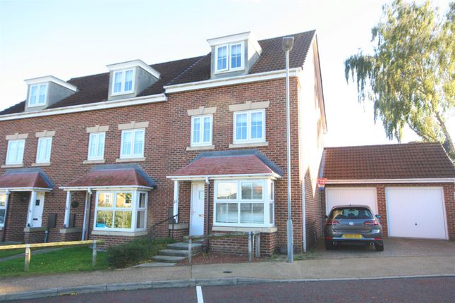 Thumbnail Town house for sale in Birch View, Chester Le Street