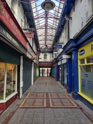 Thumbnail Flat to rent in Commercial Street Arcade, Abertillery