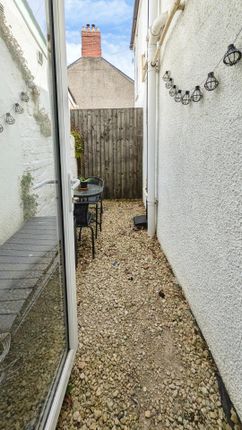 Flat 1, Cardiff photo 3