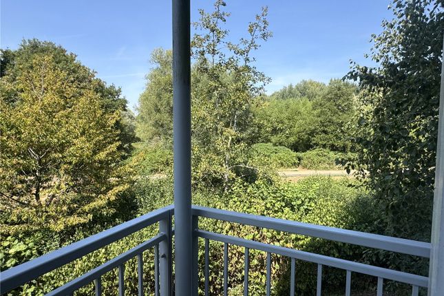 161, Bingley Court, Kent photo 2
