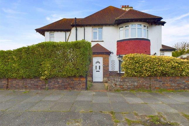 Thumbnail Detached house for sale in Kingsway, Hove