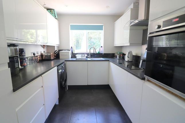 22, Benington Close, Luton photo 4