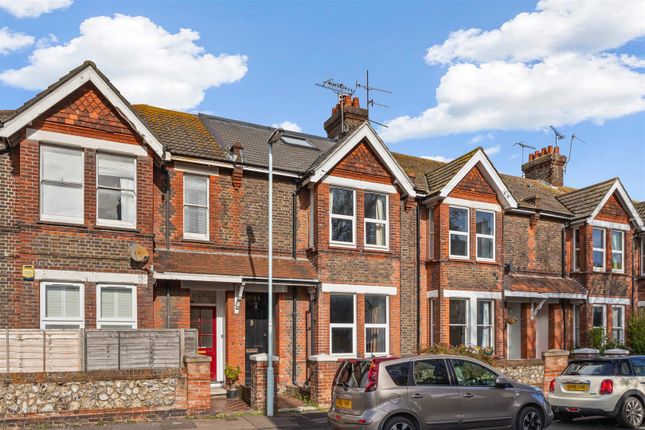Thumbnail Terraced house for sale in Bridge Road, Broadwater, Worthing