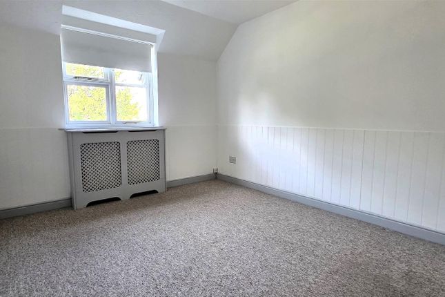 Bed 1.Jpg