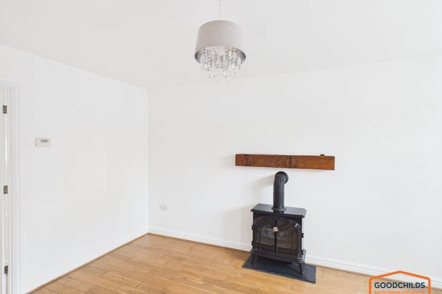 19 Unity Drive, Walsall photo 5