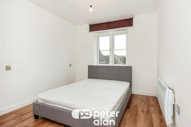 23, Smith Road, Cardiff photo 4