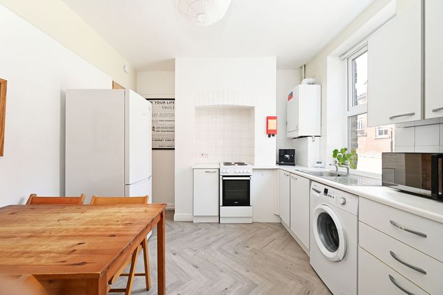 4, Chandos Street, Sheffield photo 3