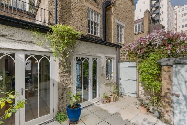 Semi-detached house for sale in Sloane Avenue, Chelsea, London