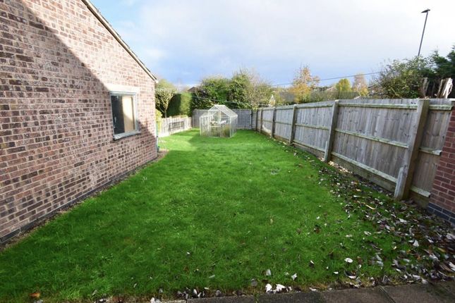 Ludlow Close, Oadby photo 5