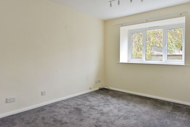 Flat 33, 27-29, Gillott Road, South Yorkshire photo 4