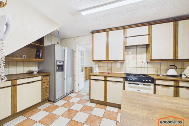 61 Sadler Road, Walsall photo 5