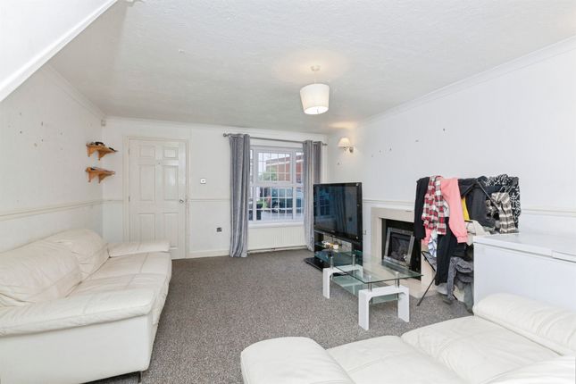 102, Wolsey Way, Leicester photo 2