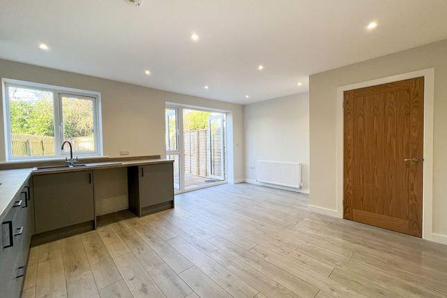 44a, Stoneberry Road, Bristol photo 3