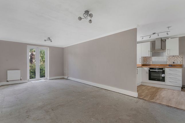 2-bed flat on Flat 2, 70, Bungalow Road, London, £250,000