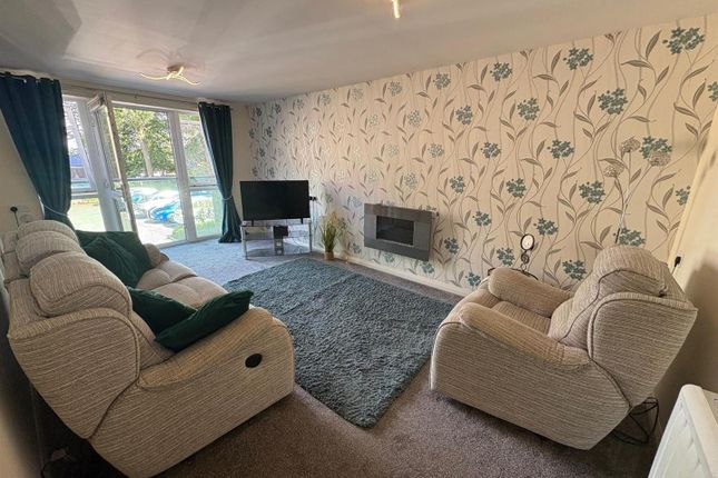 Apartment 6, Jowett Court, Highfield Road, Bradford photo 2