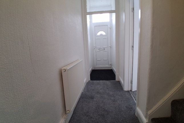 24 Cleaver Street, Cleaver Street, Burnley, BB10, Burnley photo 3