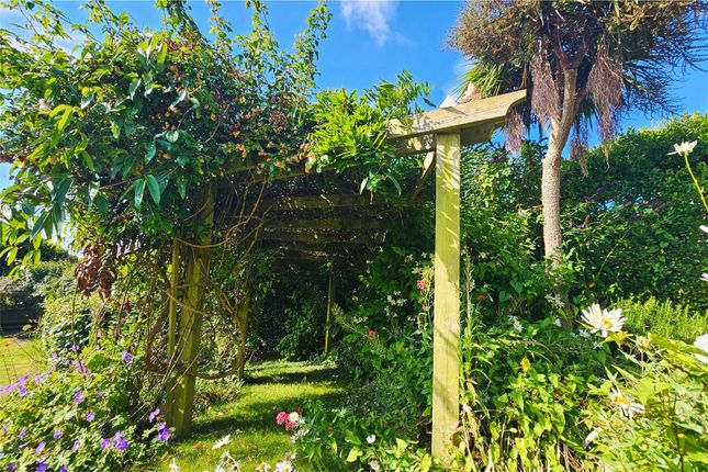 18. Garden Pergola.Jpg