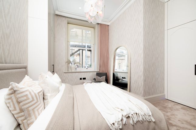 Flat for sale in North Gate, Prince Albert Road, London