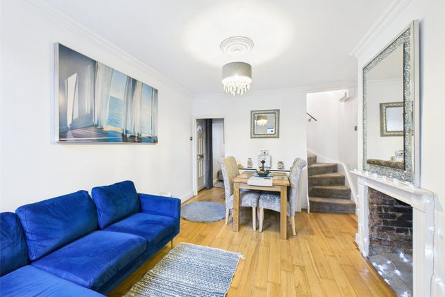 311, Brentwood Road, Romford photo 3