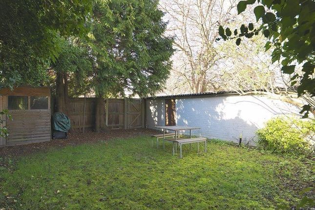 123, Maple Road, Surbiton photo 5