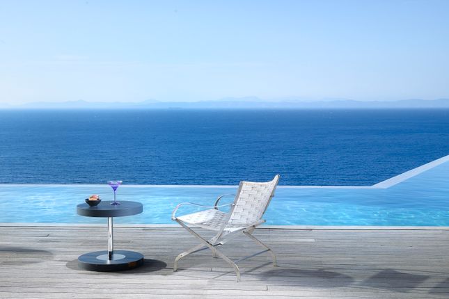 Detached house for sale in Kea, Cyclade Islands, South Aegean, Greece