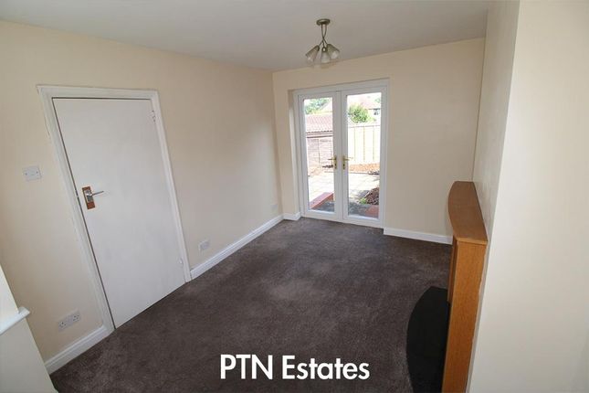 42, Hilderic Crescent, Dudley photo 4