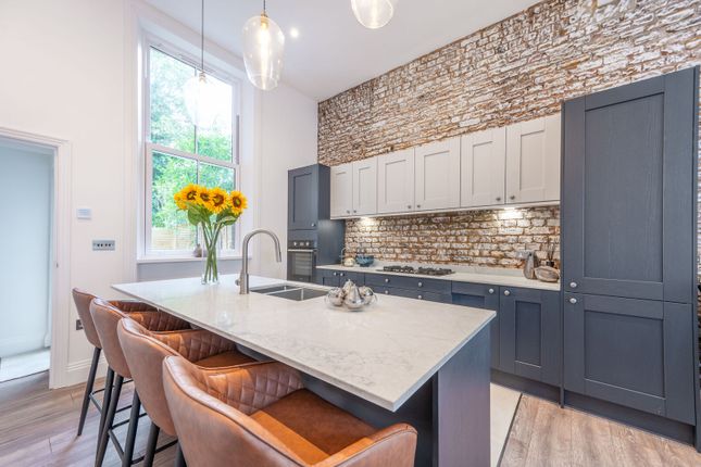 3-bed house on Mozart Street, Maida Vale, £750,000