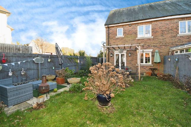 Semi-detached house for sale in Oak View, Newark