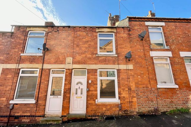 Thumbnail Terraced house to rent in Gladstone Street, Rothwell, Kettering