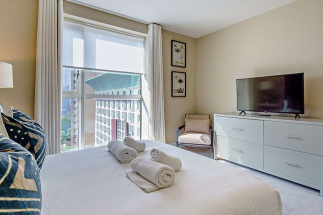 Flat 91, 39 Circus Apartments, Westferry Road, Canary Wharf photo 3