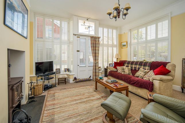 Sarum House,, 55 High Street, Bembridge photo 4