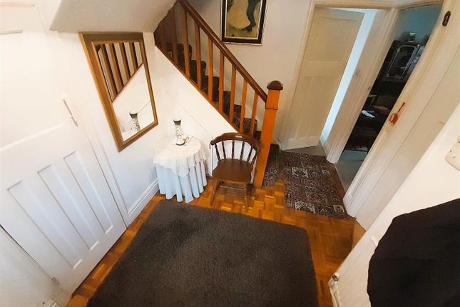 1, Waun Road, Llanelli photo 2