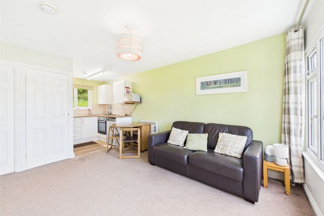 13, The Drive, Kilkhampton, EX23 photo 2