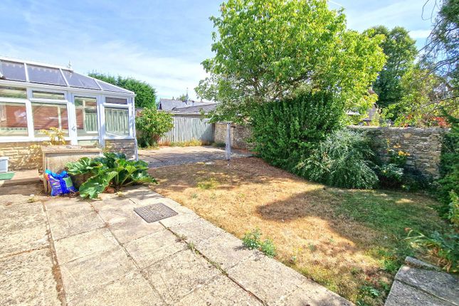 2, Park Close, Bicester photo 4