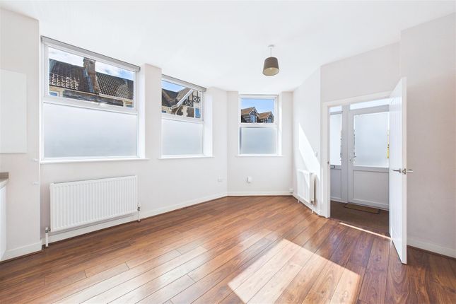 Ground Floor Flat 36, Old Street, Clevedon photo 2