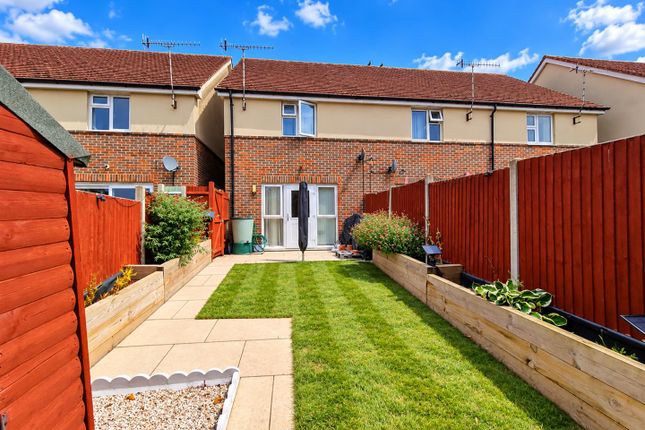 Elmwood Grove, Hemel Hempstead photo 3