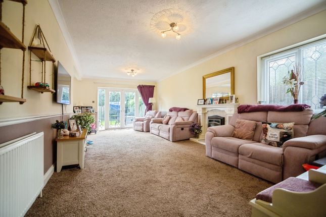 35, Cranbrook Drive, Kent photo 3