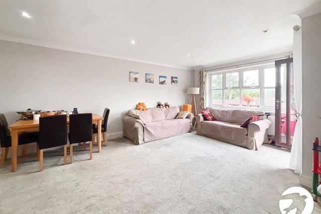 10 Keston Court,, Parkhill Road, Bexley photo 5