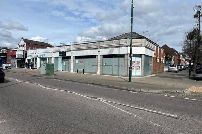 Retail premises to let in Gordon Buildings, Shirley High Street, Southampton, Hampshire