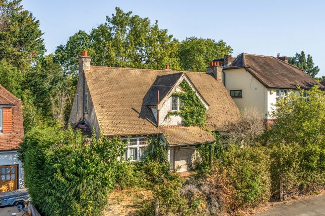 3-bed detached on 24, Lynton Road, New Malden, £610,000