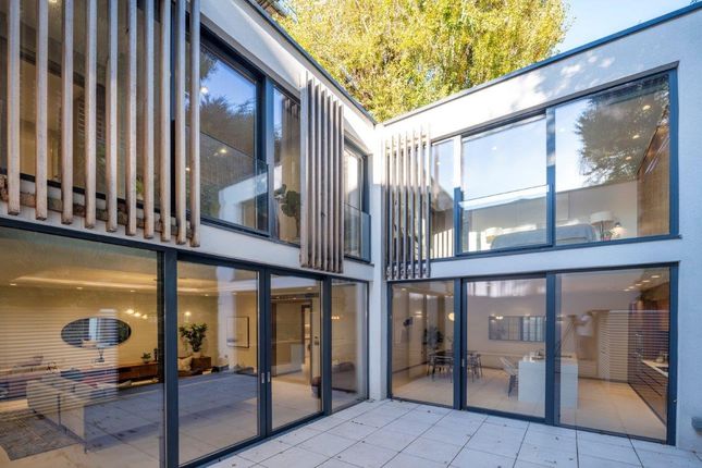 Thumbnail Mews house for sale in Abbey Road, St John's Wood, London