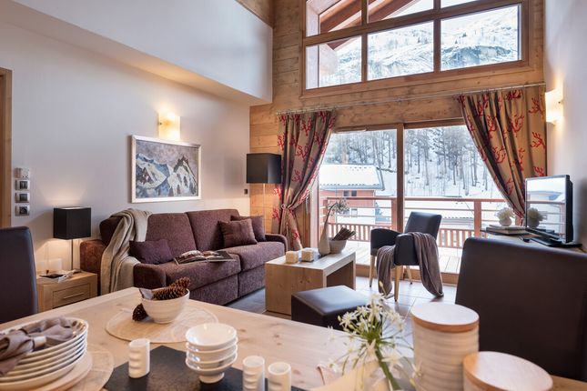Thumbnail Apartment for sale in Sainte Foy Tarentaise, French Alps, France