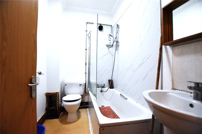 Flat 2, 7, Dunheved Road North, Thornton Heath photo 3
