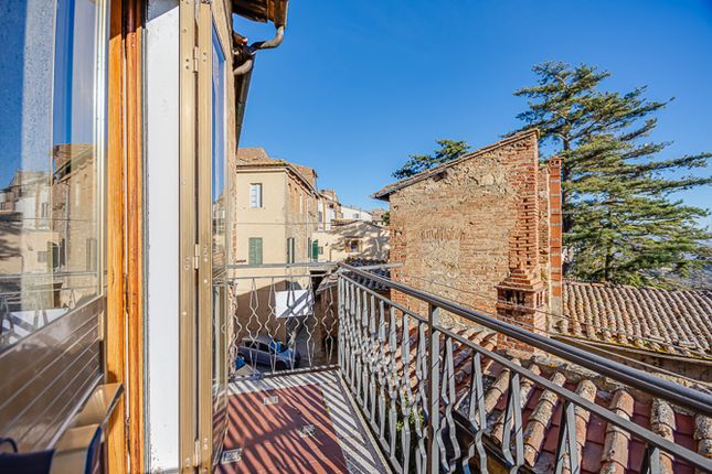 Apartment for sale in Via Marino Cappelli, Montepulciano, Toscana