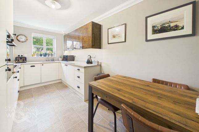 12 Bromedale Avenue, Norwich photo 4