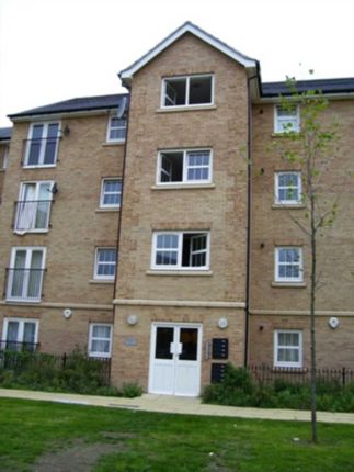 Flat for sale in Wilson Court, Allenby Road