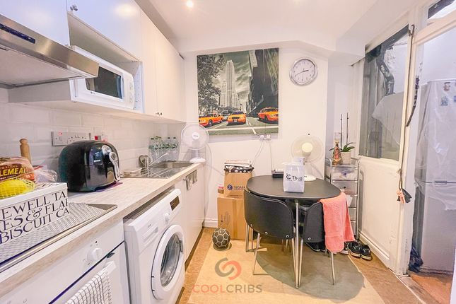 Thumbnail Studio to rent in Westbourne Grove Terrace, London