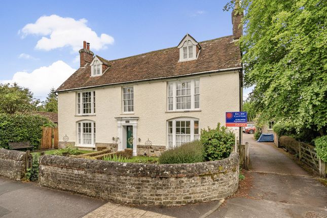 Thumbnail Flat for sale in North Street, Midhurst
